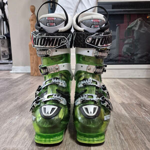 Men's Atomic Hawx One-Ten Green White Ski Boots Size 27/27.5